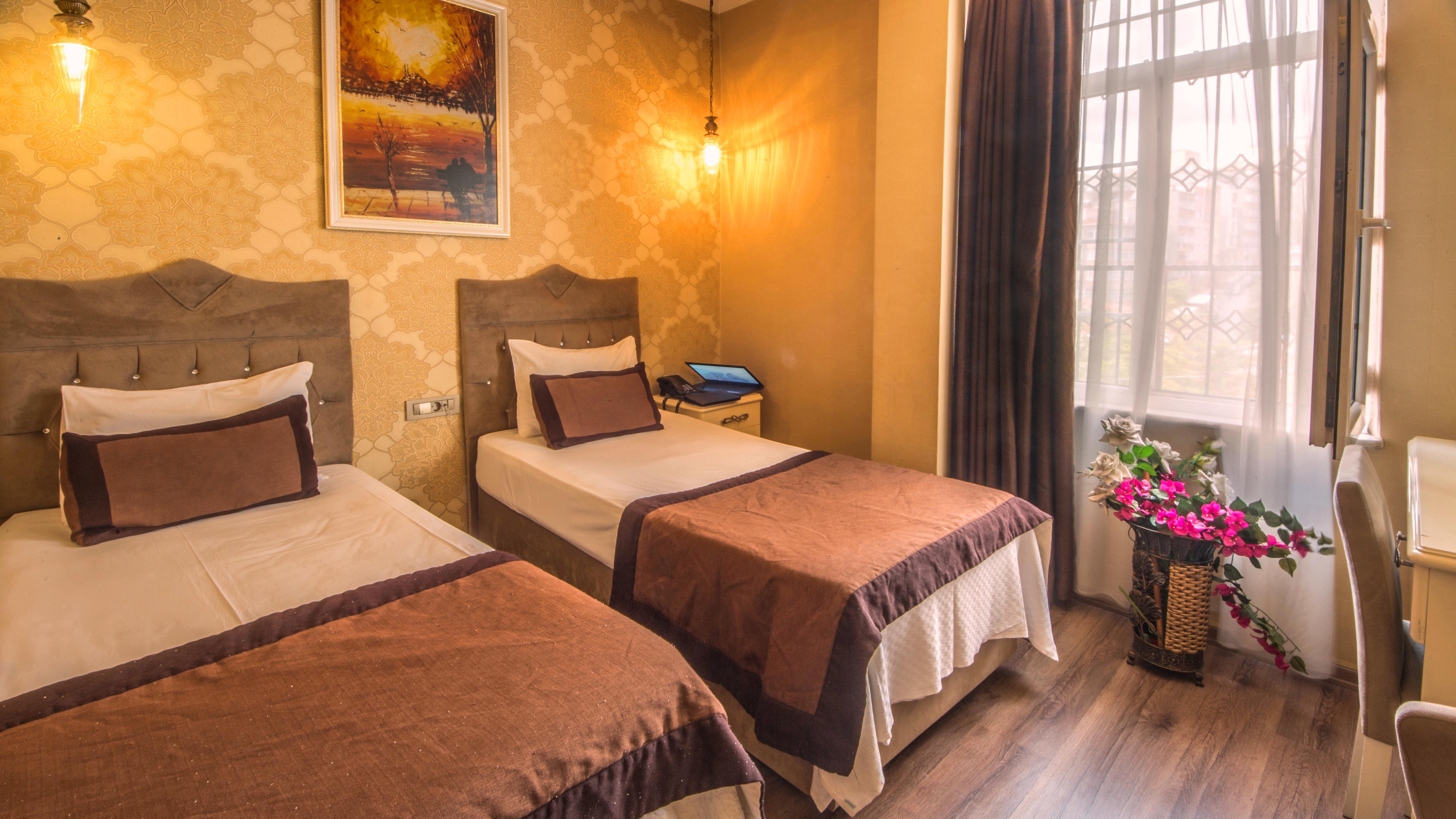 Montagna Hera Hotel Taksim Istanbul Exterior photo
